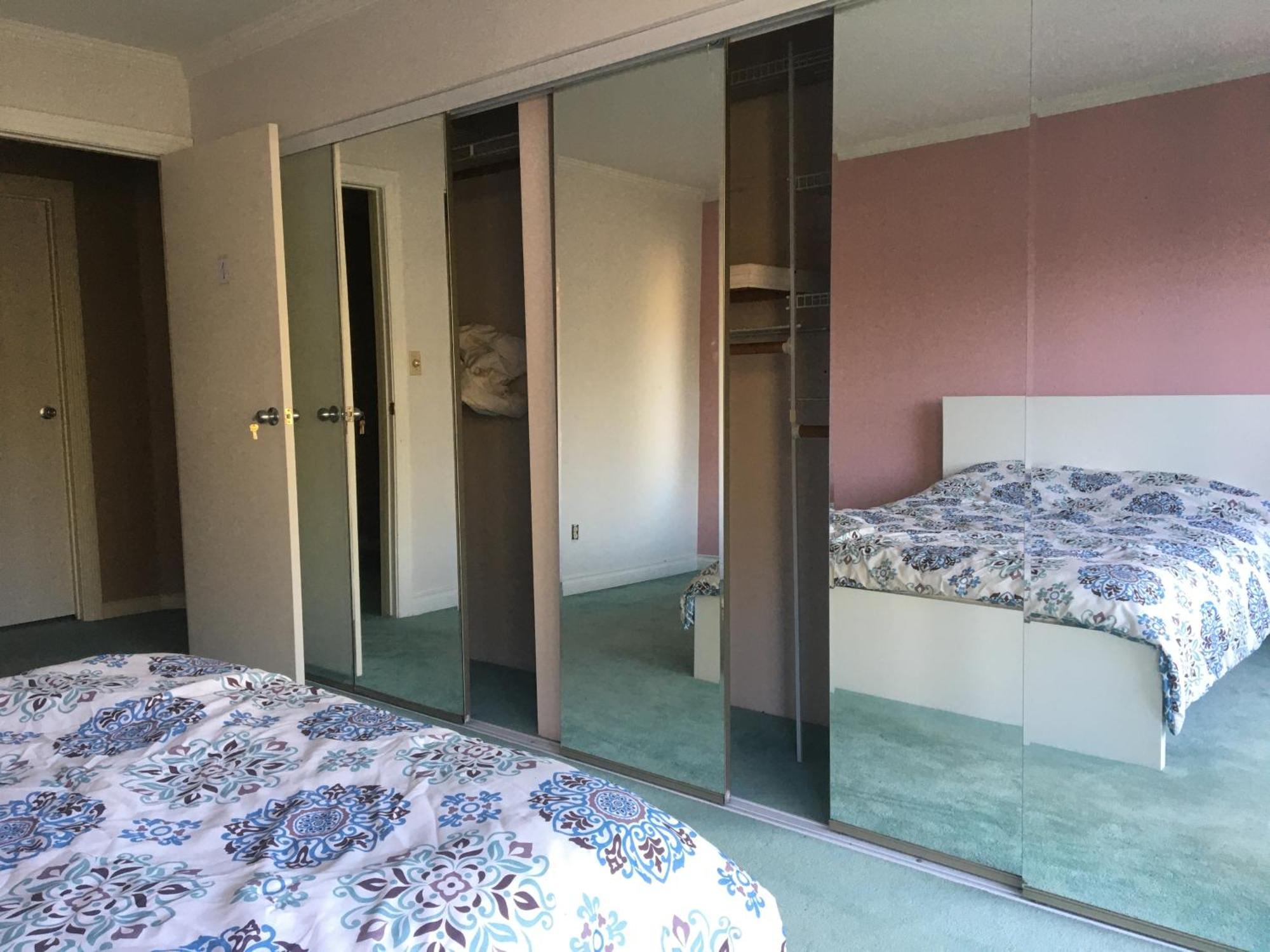 Creekside City Center Suite Норт Ванкувър Екстериор снимка